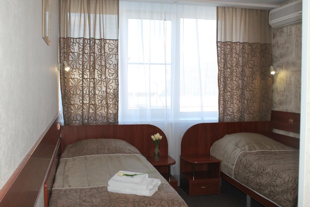 Paradise Hotel 고멜 외부 사진