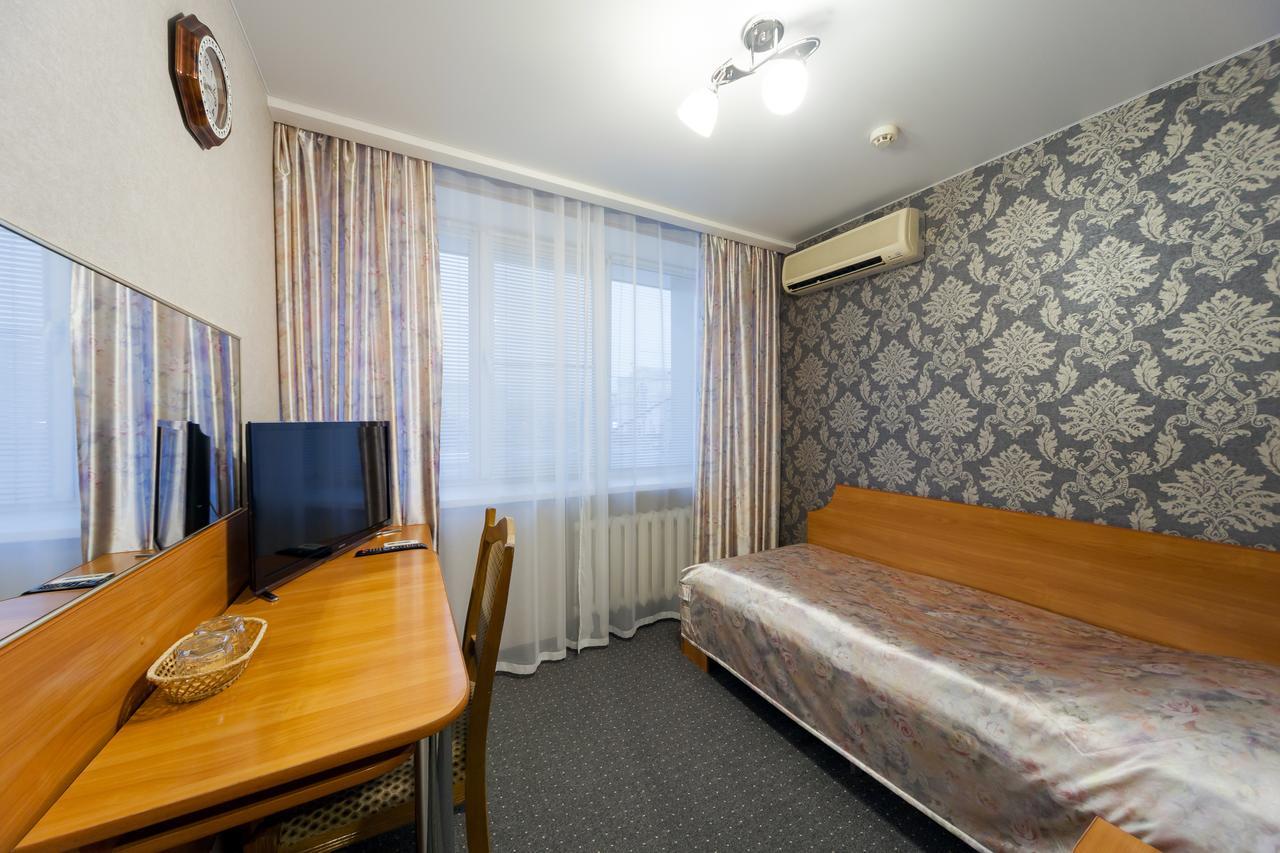 Paradise Hotel 고멜 외부 사진